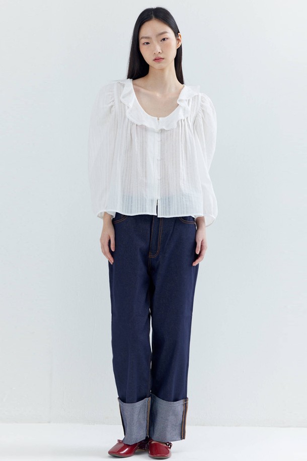 OPENING SUNSHINE - 블라우스 - Ruffle Lace Pin-tuck Cotton Blouse_White