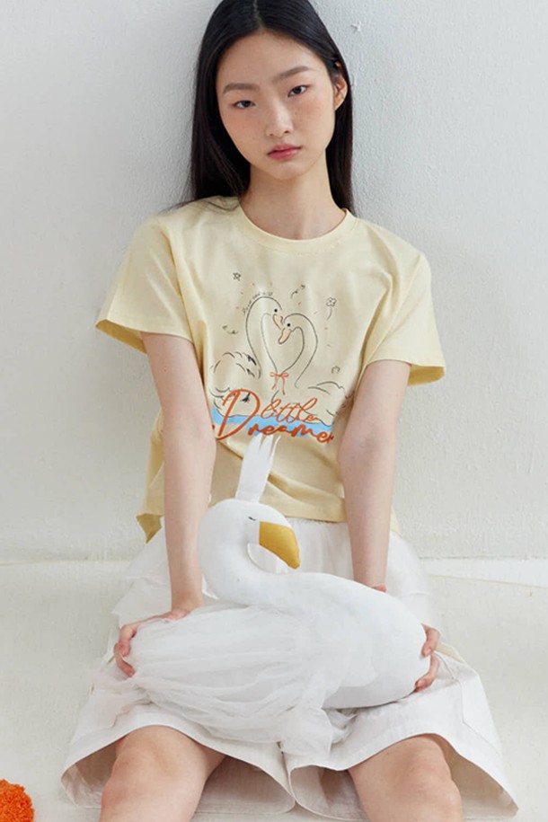 OPENING SUNSHINE - 반소매 티셔츠 - Coupled Swan crop T-shirts_Yellow