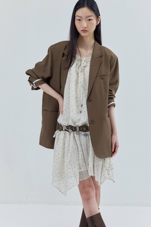 Over-fit Linen Back-opened Jacket_Brown