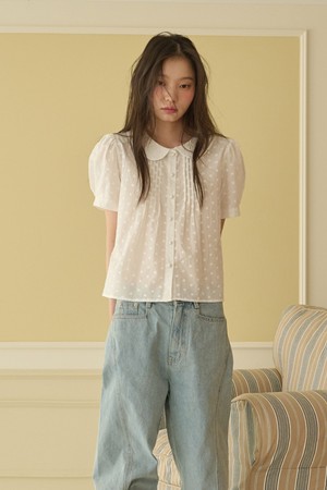 Flower embroidery round collar puff blouse_White