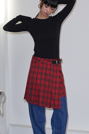 Buckle Pleated Check Wrap Mini Skirt_Red
