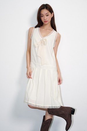 Sheer Tie Pleated Midi Dress Cream