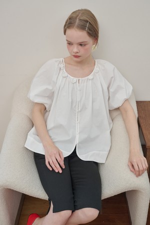 Rose Corsage Balloon Sleeve Shirring Blouse White