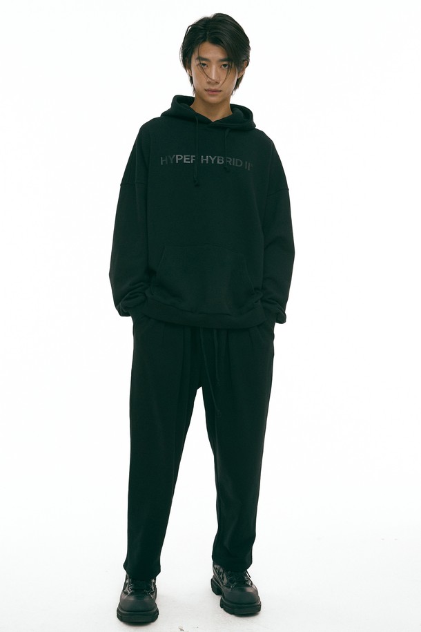 HYIIⁿ - 조거/스웨트팬츠 - [하이투] Tapered Drawstring Sweat Pants Black