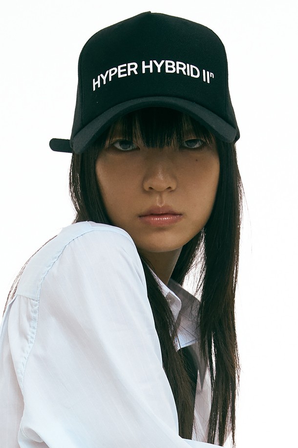 HYIIⁿ - 모자 - [하이투] Leather Strap Deep Ball Cap Black (White)