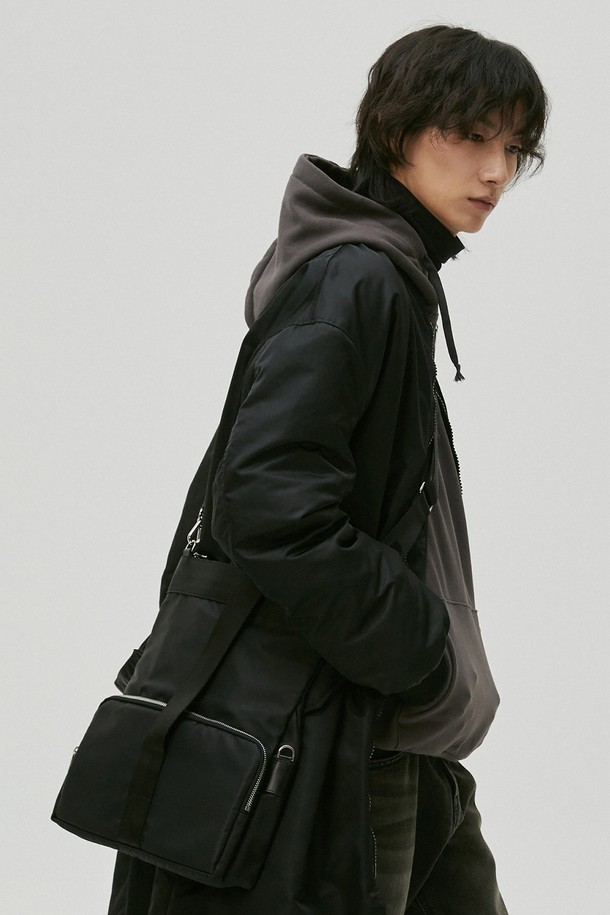 HYIIⁿ - 숄더/크로스백 - [Unisex] Hybrid Two Way Shoulder Bag Black