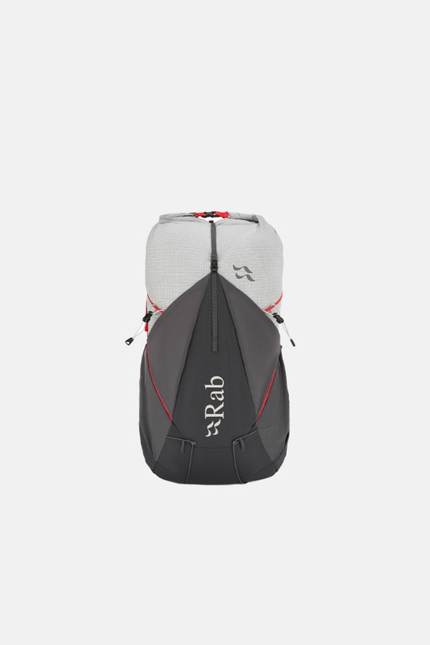 Rab(랩) 뮤온 40 등산 배낭은 40L 라지 사이즈로, 등산, 백패킹, 하이킹에 적합한 가방입니다. 그레이와 레드의 두 가지 색상으로 제공되며, 방수, 통기, 경량 기능을 갖춘 나일론 소재로 제작되었습니다. 사각 형태에 지퍼형 잠금 방식을 사용하며, Rab(랩) 브랜드의 뮤온 40 모델입니다. 등산 및 백패킹에 최적화된 기능을 갖춘 실용적인 가방입니다.
