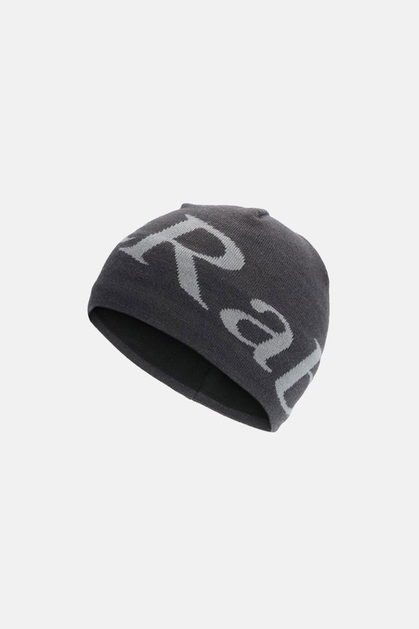 Rab(랩) 로고 비니 Anthracite/Granite는 가을, 겨울철 하이킹 및 일상에서 착용하기 좋은 모자입니다. 가볍고 따뜻한 폴리에스테르 소재로 제작되어 부드러운 촉감을 선사하며, 얇은 두께로 편안한 착용감을 제공합니다. Fine gauge knit 구조와 내부 플리스 헤드밴드가 특징이며, Rab(랩) 로고가 디자인되어 있습니다. 경량(62g)으로 제작되어 휴대성이 뛰어나며, 등산룩, 캠핑룩, 캐주얼, 미니멀, 고프코어 스타일을 연출하기 좋습니다.
