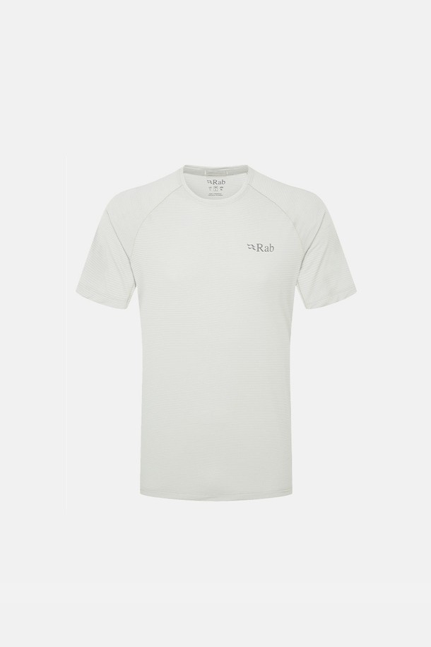 Rab(랍) 소닉 티 Light Zinc는 등산, 클라이밍, 하이킹 등 활동적인 여름을 위한 남성용 티셔츠입니다. Light Zinc, Maya Blue, Tempest Blue 세 가지 컬러로 출시되었으며, 스포티한 스타일을 연출합니다. 얇고 부드러운 폴리에스터 소재로 제작되어 흡습, 속건, 통기, 향균 기능과 경량성을 갖췄습니다. 라운드넥, 레귤러핏, 반소매 디자인에 무지 패턴으로 미니멀한 매력을 더하며, 라글란 소매와 메쉬 구조가 특징입니다. 등산룩, 휴가룩, 피트니스룩 등 다양한 TPO에 활용 가능하며, 96g의 가벼운 무게로 활동성을 높였습니다.

