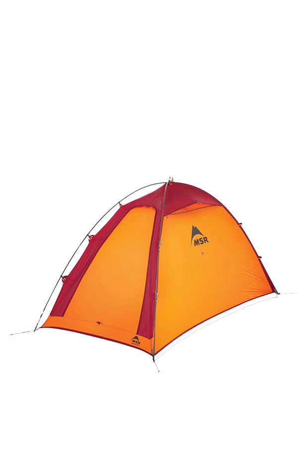 MSR 어드밴스 프로2 (풋프린트 포함)는 캠핑과 백패킹에 적합한 2인용 텐트입니다. 나일론 소재와 오렌지, 레드의 선명한 컬러가 특징이며, 방수 및 생활 방수 기능을 제공합니다. 경량 설계로 백패킹 시 휴대성을 높였으며, 이중 구조로 통기성을 확보하고 결로 현상을 줄였습니다. 풋프린트가 포함되어 있어 지면으로부터 텐트를 보호하고 더욱 쾌적한 캠핑을 즐길 수 있습니다. 사계절 사용 가능하도록 설계되어 4계절 내내 든든한 캠핑 파트너가 되어줍니다.
