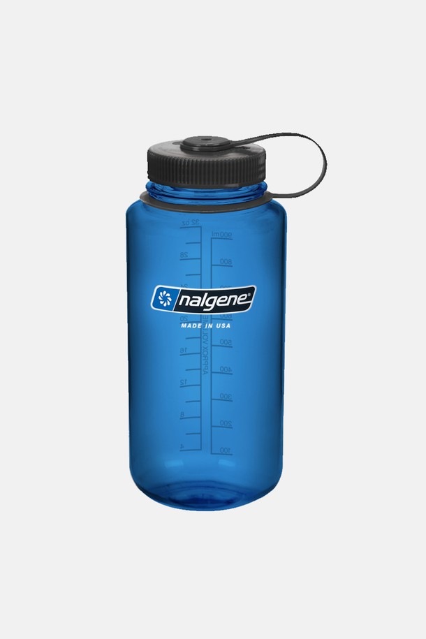 날진 와이드마우스 서스테인 슬레이트 블루 1L는 등산, 하이킹, 일상에서 유용한 물병입니다. 1L 용량으로 넉넉하게 수분 보충이 가능하며, 와이드마우스 타입으로 세척이 편리합니다. 휴대용으로 제작되어 언제 어디서든 간편하게 사용할 수 있으며, 내구성이 뛰어나 오랫동안 사용할 수 있습니다. 산뜻한 슬레이트 블루 컬러로 디자인되어 시각적인 만족감도 선사합니다. 플라스틱 소재로 제작된 공용 물병입니다.
