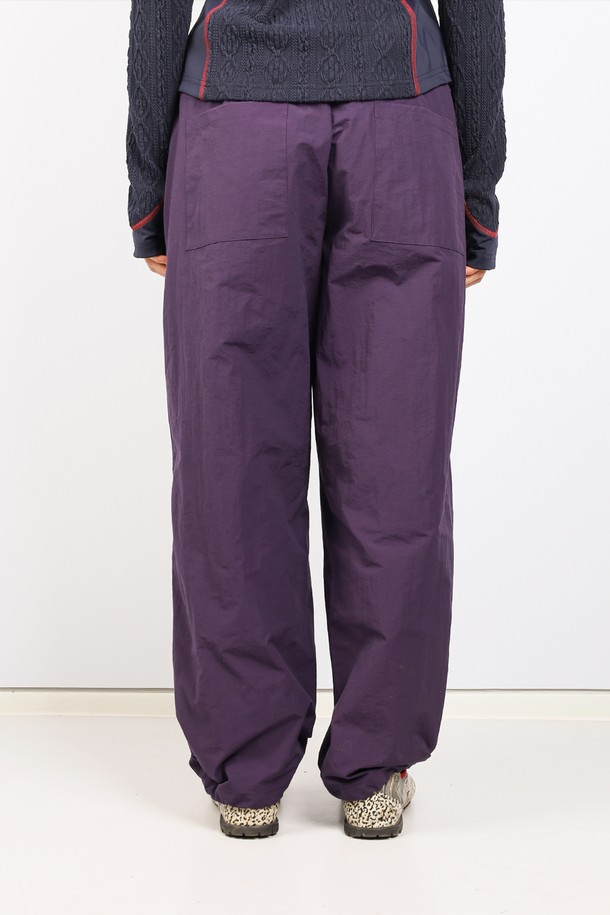 TOWTOWARCHIVE - 캐주얼팬츠 - PIPI PARACHUTE PANTS-DEEP PURPLE