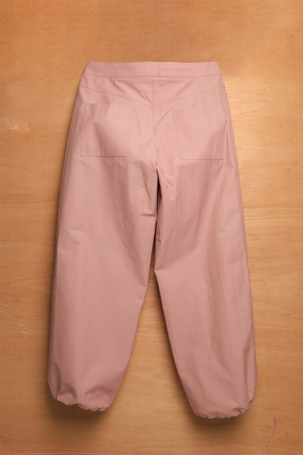 TOWTOWARCHIVE - 캐주얼팬츠 - PIPI PARACHUTE PANTS-DIRTY PINK