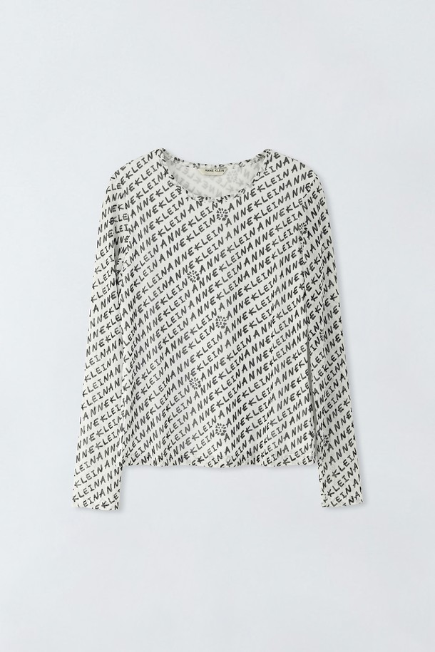 여성용 핸드드로잉 시스루 티셔츠 S5HM07은 얇은 두께의 폴리에스테르, 폴리우레탄, 나일론 혼방 소재로 제작되어 여름철 일상복으로 적합합니다. 무지 패턴의 라운드넥 디자인에 긴소매, 레귤러핏으로 편안하게 착용 가능하며, 시스루 및 비침이 있는 것이 특징입니다. 화이트, 블랙 색상으로 출시되었으며, 안감이 있고 신축성이 좋아 활동성을 더했습니다.
