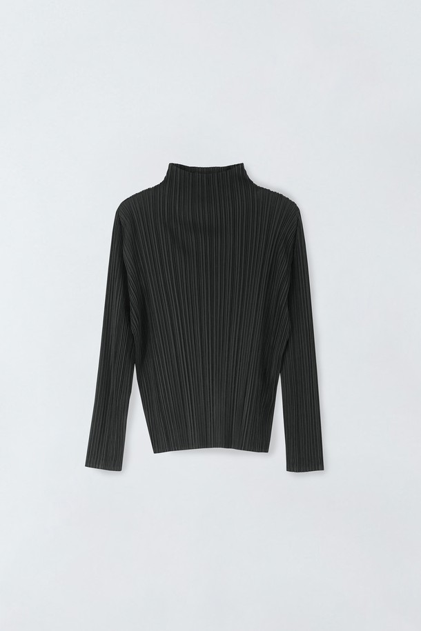 플리츠 모크넥 블라우스O5HW018는 미니멀하고 시크한 스타일을 추구하는 여성 고객을 위한 크롭 기장의 긴소매 블라우스입니다. 부드러운 촉감의 폴리에스테르 소재로 제작되었으며, 봄, 가을에 착용하기 좋습니다. 플리츠 디테일이 돋보이는 블랙 컬러의 슬림핏 블라우스로, 데이트룩이나 모임룩에 세련된 포인트를 더합니다. 모크넥 디자인은 클래식하면서도 세련된 분위기를 연출하며, 얇은 두께감으로 편안하게 착용할 수 있습니다.
