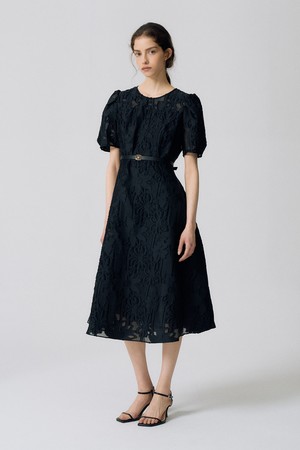 플라워 퍼프 블랙 드레스 N5HM49