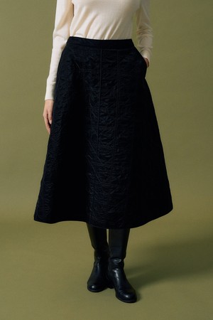 퀼팅 플레어 스커트 N5HW52