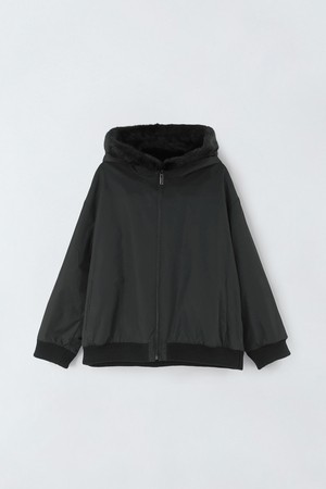 밍크 배색 래빗 점퍼 E5HW070