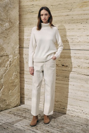 스트레이트 코듀로이 팬츠 S5HW067