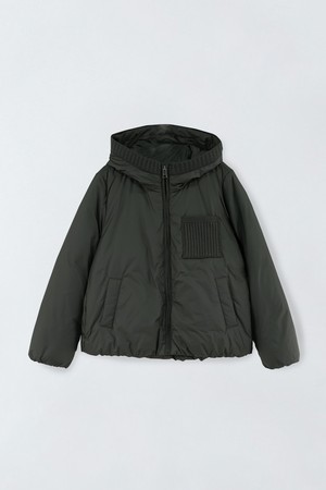 니트 배색 하이넥 다운 E5HW093