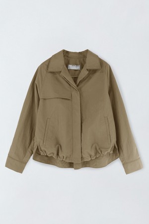 스트링 카라 점퍼 S6IM017