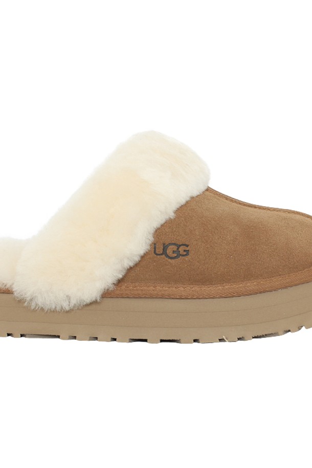 UGG - 샌들 - 어그 24FW 디스케이트 퍼 뮬 샌들 슬리퍼 1122550 CHE