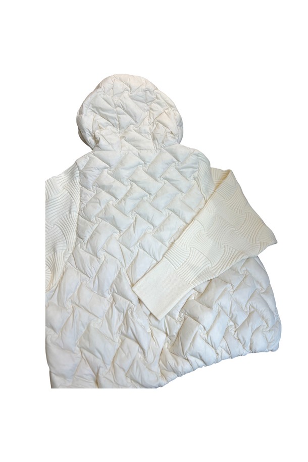 상품 슬라이드 이미지 1