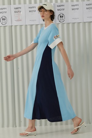 Contrast Color Maxi Dress (배색 컬러 맥시 드레스)