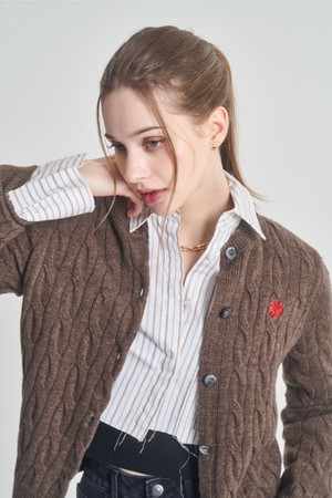 Signature Cable Classic Cardigan_Brown