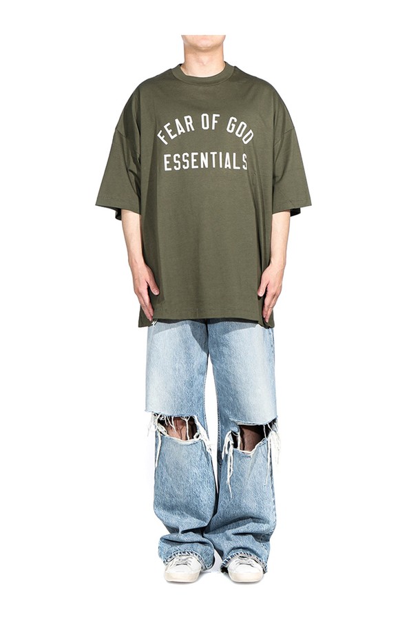 FEAR OF GOD - 반팔티셔츠 - [피어오브갓] 24FW 남성 에센셜 반팔 티셔츠 (125BT244195F MILITARY)