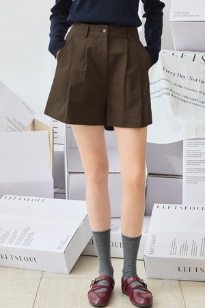 코튼 투 턱 쇼츠 [다크 브라운]