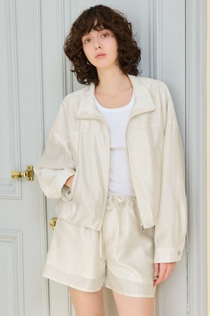 하이넥 실키 새틴 블루종 [아이보리]