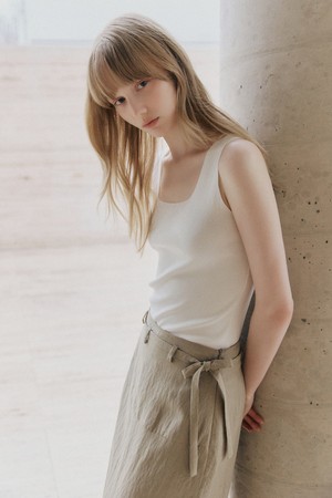 스퀘어넥 슬리브리스 니트[10COL]