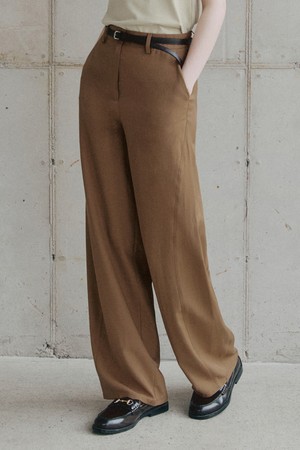 커브드 와이드 슬랙스 팬츠 [브라운]
