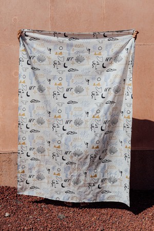 M&M DAYDREAM SARONG - CREAM