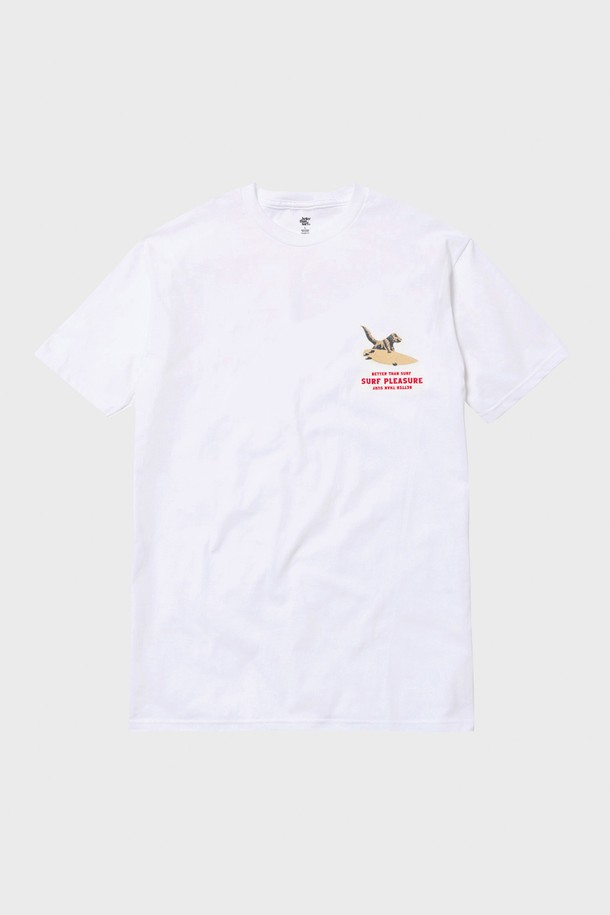 CRIMSON WAVE TEE - WHITE는 Moonyo 아티스트와의 콜라보레이션을 통해 탄생한 서핑 테마 아트워크가 돋보이는 반소매 티셔츠입니다. 립 네크라인 디테일과 오버핏으로 캐주얼한 스타일을 연출하며, 면 소재로 제작되어 봄, 여름철 일상에서 편안하게 착용하기 좋습니다. 라운드넥 디자인의 화이트 컬러 티셔츠로, 다양한 스타일에 매치하기 용이합니다.
