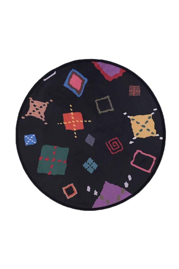 UNALLOYED - 홈패브릭 - ARGYLE CIRCLE RUG / BLACK