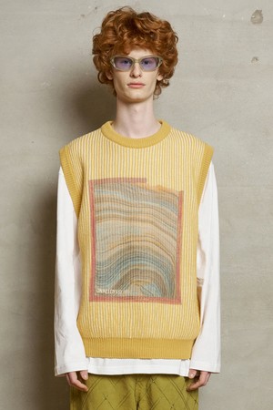 STRATUM KNIT VEST / YELLOW