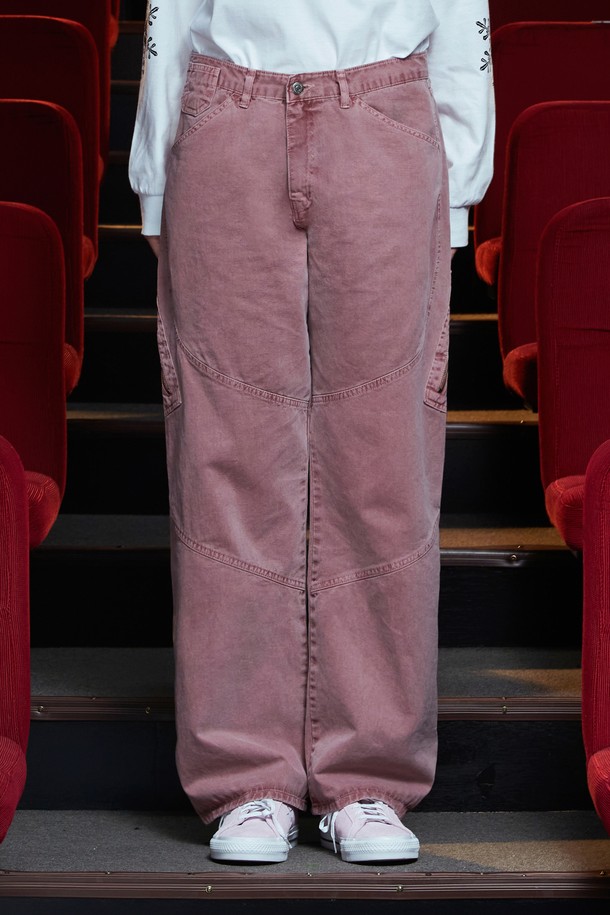 UNALLOYED - 캐주얼팬츠 - DYED ZIP CARGO PANTS / DARK PINK