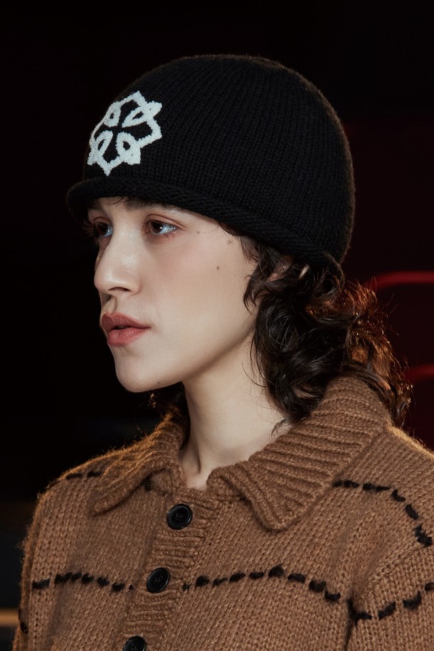 UNALLOYED - 모자 - SYMBOL WOOL BEANIE / BLACK