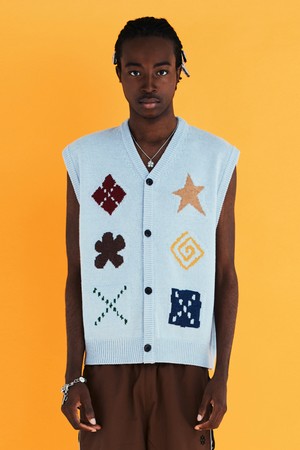 ARGYLE BUTTON KNIT VEST / SKY BLUE