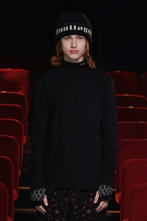 TURTLENECK KNIT T SHIRT / BLACK