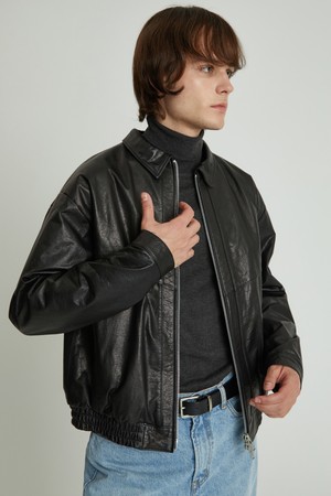 Wrinkle Bomber Jacket (Black)