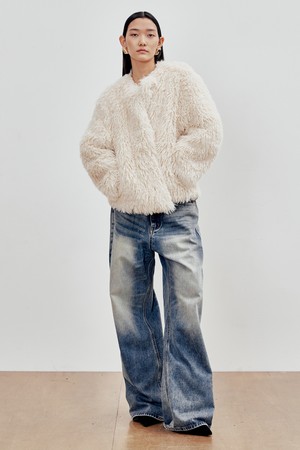 Collarless Shearling Jacket (Ivory)