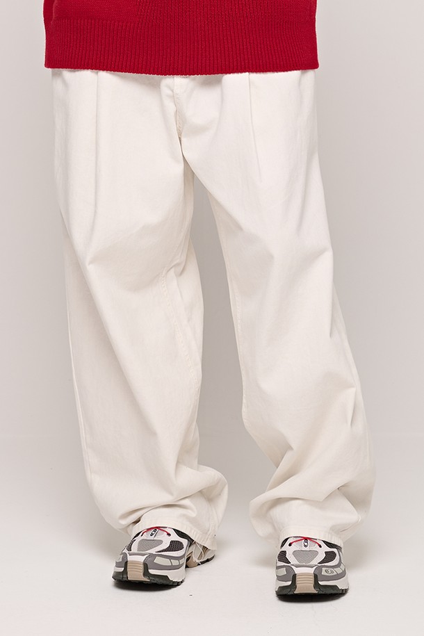 CARGOBROS - 데님 - CB PINTUCK WIDE DENIM PANTS (IVORY)