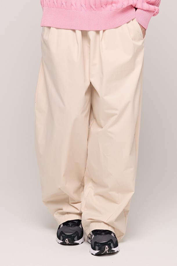 CARGOBROS - 캐주얼팬츠 - CB COTTON ONE TUCK BANDING PANTS (IVORY)