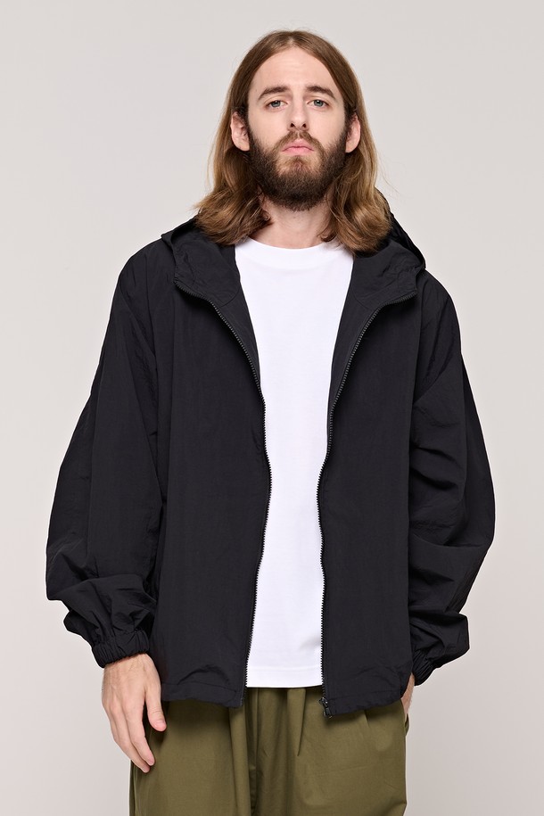 CB AUTHENTIC HOOD WINDBREAKER BLACK CARGOBROS