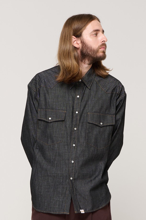 CARGOBROS - 긴팔셔츠 - BUTTON POINT DENIM SHIRT (BLACK)