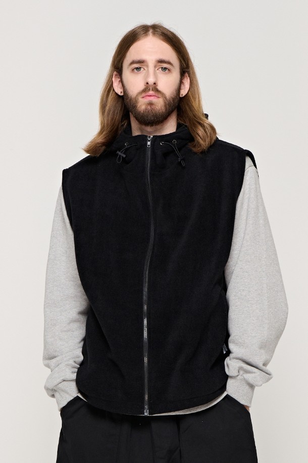 CARGOBROS - 베스트 - CB FLEECE HOOD VEST (BLACK)