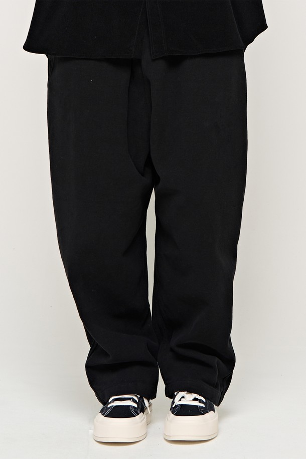 CARGOBROS - 캐주얼팬츠 - CB BASIC NAPPING WIDE BANDING PANTS (BLACK)